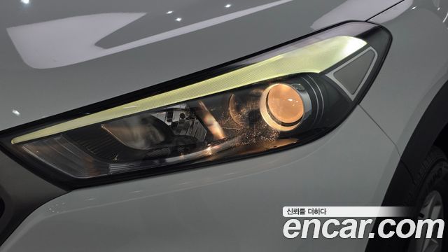 Hyundai Tucson Diesel 2.0 2WD Modern 2016 — фото 22