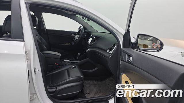 Hyundai Tucson Diesel 2.0 2WD Modern 2016 — фото 26