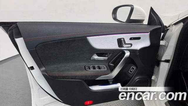 Mercedes-Benz CLA-Class (C118) CLA250 4MATIC 2020 — фото 24