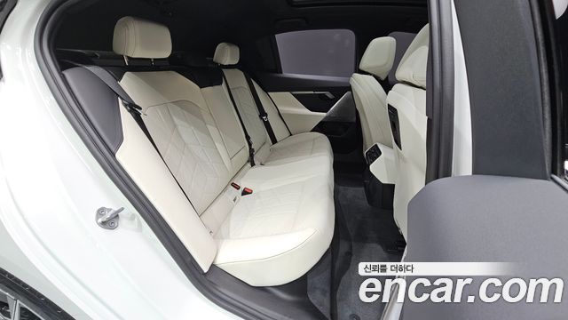 BMW 5 Series (G60) 520i M Sport 2025 — фото 11
