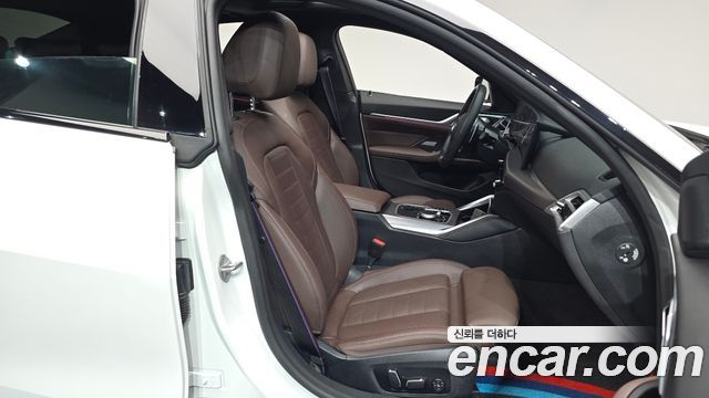 BMW 4 Series (G22) 420i M Sport Pro Gran Coupe 2026 — фото 26