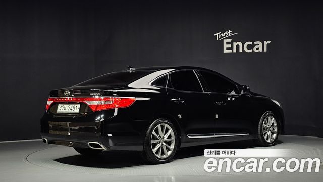Hyundai Grandeur (HG) HG300 Premium 2015 — фото 2