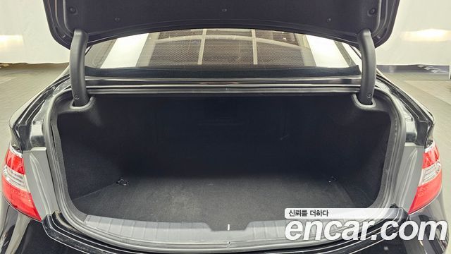 Hyundai Grandeur (HG) HG300 Premium 2015 — фото 20