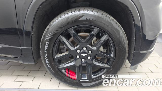 Chevrolet Traverse 3.6 AWD Redline 2020 — фото 21