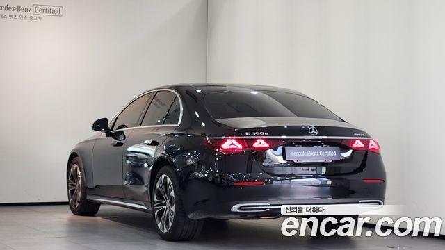Mercedes-Benz E-Class (W214) E350e 4MATIC 2026 — фото 4