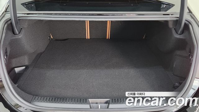 Mercedes-Benz E-Class (W214) E350e 4MATIC 2026 — фото 6