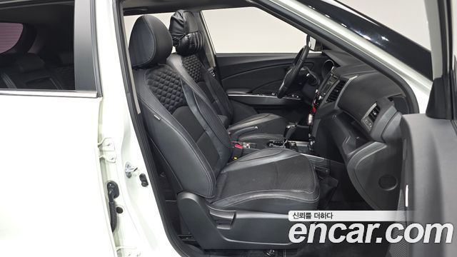 KG Mobility (SsangYong) Tivoli Armor LX 2WD 2018 — фото 26