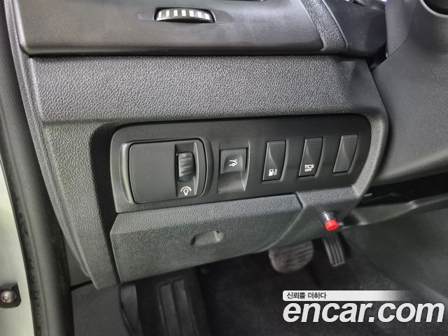 Renault Korea SM3 Neo SE Plus 2015 — фото 9