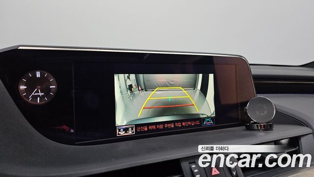 Lexus ES300h (VII) Luxury Plus 2019 — фото 14