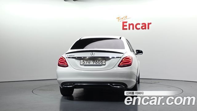 Mercedes-Benz C-Class (W205) C220 d Avantgarde 2018 — фото 4