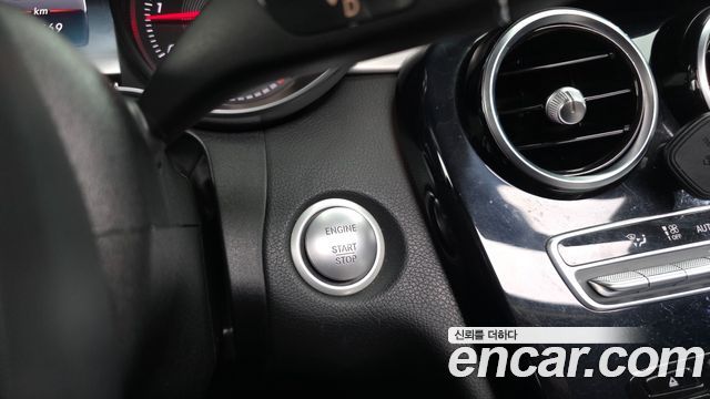 Mercedes-Benz C-Class (W205) C220 d Avantgarde 2018 — фото 37