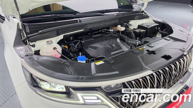 Kia Carnival (IV) Gasoline 7-Seater Signature 2023 — фото 6