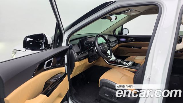 Kia Carnival (IV) Gasoline 7-Seater Signature 2023 — фото 10