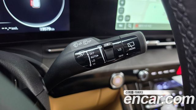 Kia Carnival (IV) Gasoline 7-Seater Signature 2023 — фото 18