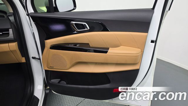 Kia Carnival (IV) Gasoline 7-Seater Signature 2023 — фото 25