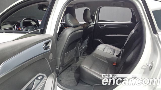 Renault Korea XM3 1.3 TCe RE Signature 2022 — фото 11