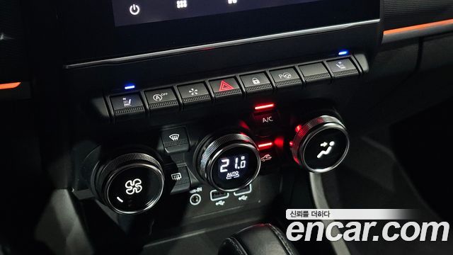 Renault Korea XM3 1.3 TCe RE Signature 2022 — фото 19