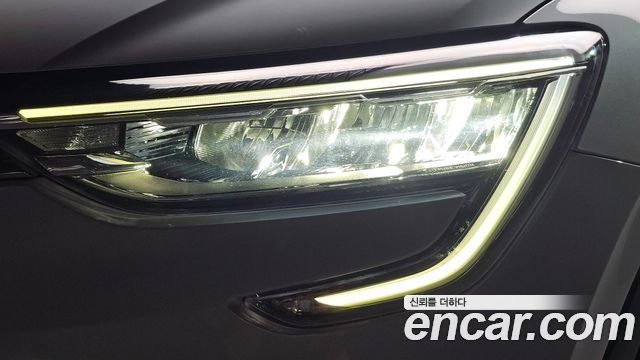 Renault Korea XM3 1.3 TCe RE Signature 2022 — фото 22