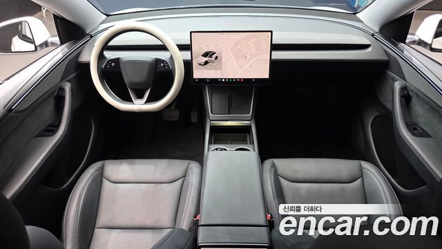 Tesla Model Y Long Range AWD 2025 — фото 7