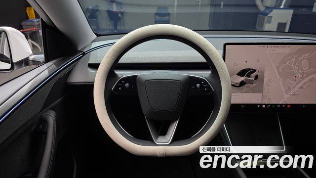 Tesla Model Y Long Range AWD 2025 — фото 13