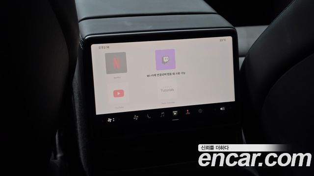 Tesla Model Y Long Range AWD 2025 — фото 29