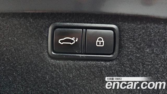 Genesis G80 3.3 GDI Premium Luxury 2018 — фото 16