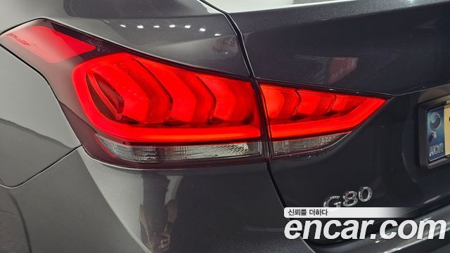 Genesis G80 3.3 GDI Premium Luxury 2018 — фото 23
