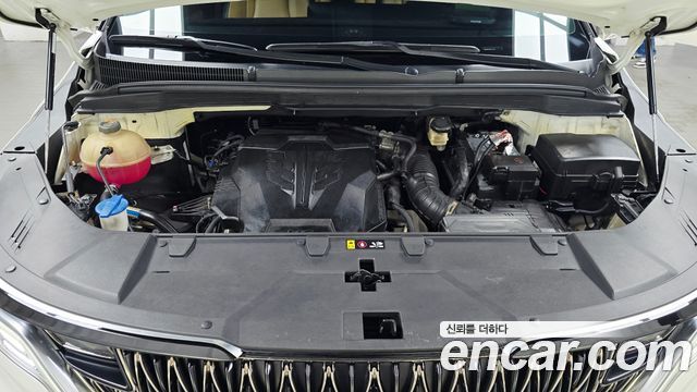 Kia Carnival (IV) Gasoline 9-Seater Signature 2021 — фото 6