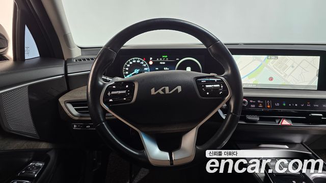 Kia K8 2.5 Gasoline 2WD Noblesse 2022 — фото 17