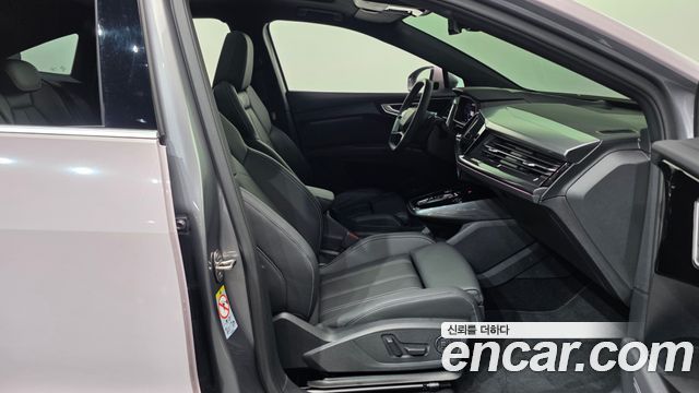 Audi Q4 e-tron (F4) 45 Premium Sportback 2025 — фото 11