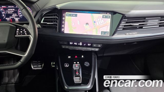 Audi Q4 e-tron (F4) 45 Premium Sportback 2025 — фото 14