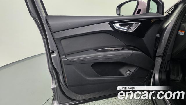 Audi Q4 e-tron (F4) 45 Premium Sportback 2025 — фото 24