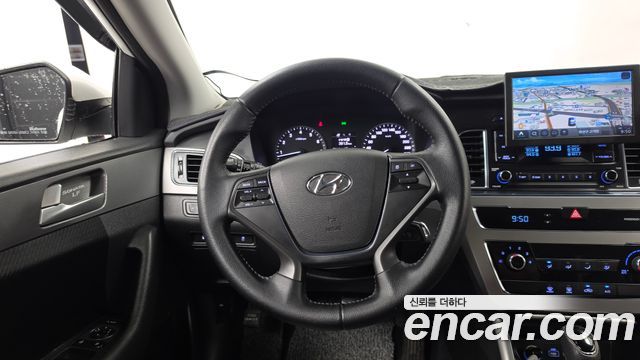 Hyundai Sonata (LF) LPI Smart 2015 — фото 13