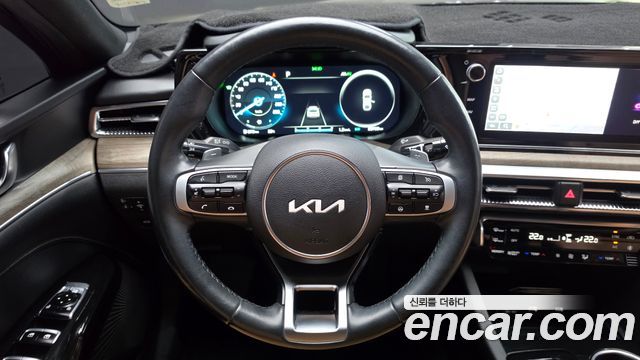Kia K5 Hybrid (III) Noblesse 2022 — фото 12