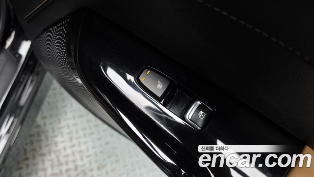 Kia K5 Hybrid (III) Noblesse 2022 — фото 18