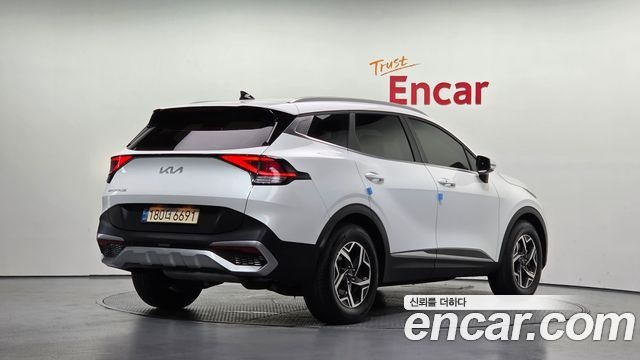 Kia Sportage (V) Gasoline 1.6 Turbo 2WD Prestige 2022 — фото 2