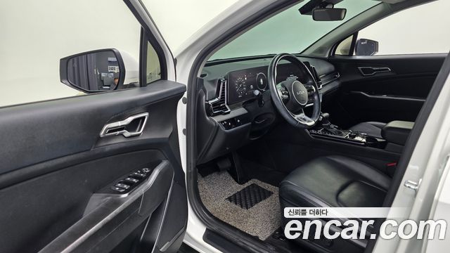 Kia Sportage (V) Gasoline 1.6 Turbo 2WD Prestige 2022 — фото 11