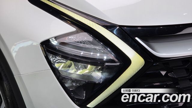 Kia Sportage (V) Gasoline 1.6 Turbo 2WD Prestige 2022 — фото 22