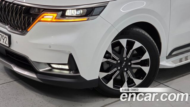 Kia Carnival (IV) Diesel 9-Seater Signature 2022 — фото 3