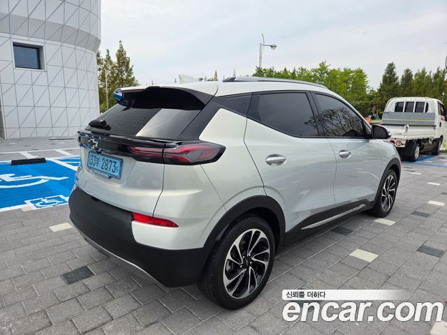 Chevrolet Bolt EUV Premier 2023 — фото 4