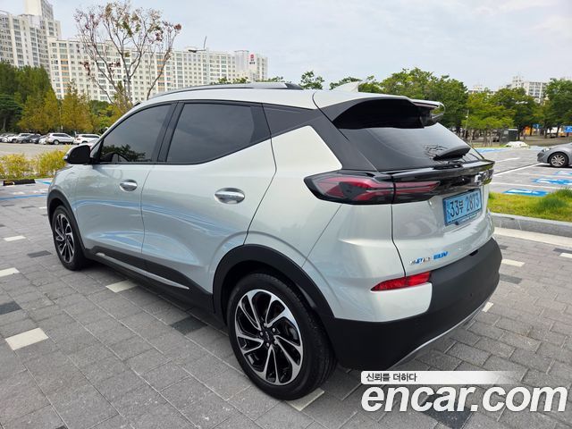 Chevrolet Bolt EUV Premier 2023 — фото 6