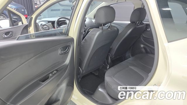 Renault Korea QM3 LE 2015 — фото 11