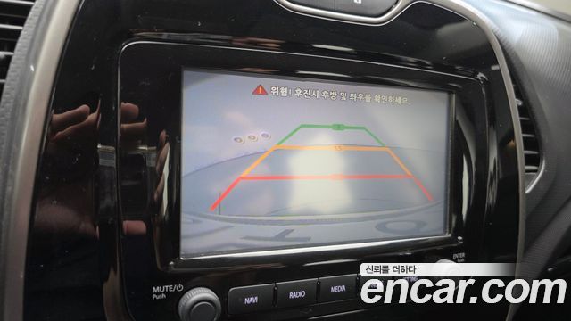 Renault Korea QM3 LE 2015 — фото 17