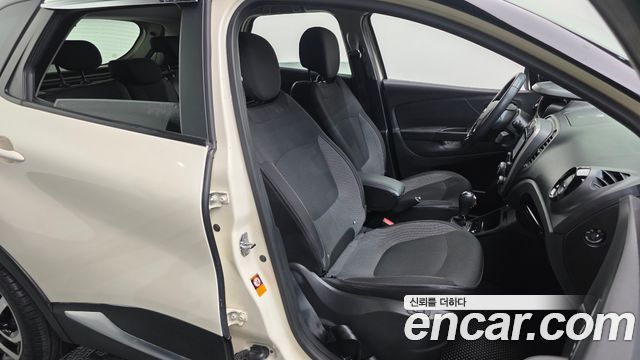 Renault Korea QM3 LE 2015 — фото 26