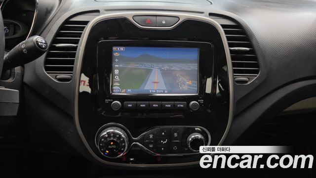 Renault Korea QM3 LE 2015 — фото 29