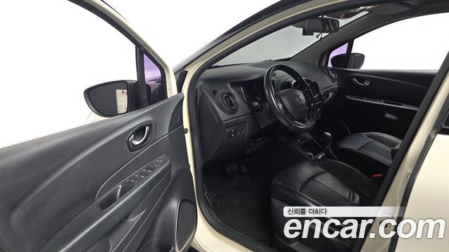 Renault Korea QM3 RE 2018 — фото 10