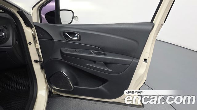 Renault Korea QM3 RE 2018 — фото 24