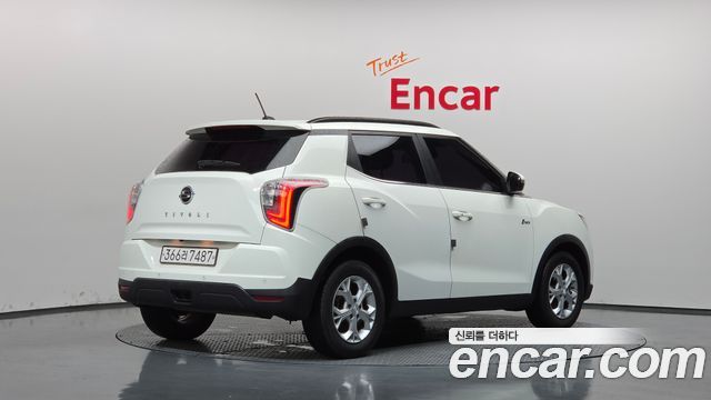 KG Mobility (SsangYong) Very New Tivoli Gasoline 1.5 2WD V3 2021 — фото 2