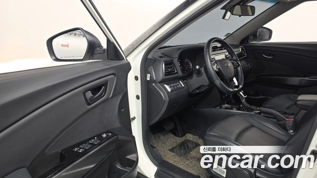 KG Mobility (SsangYong) Very New Tivoli Gasoline 1.5 2WD V3 2021 — фото 10
