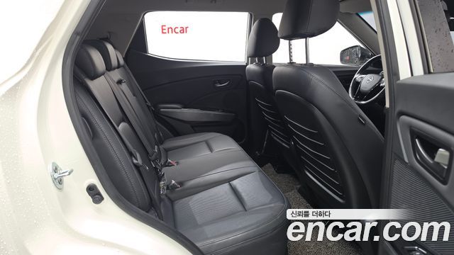 KG Mobility (SsangYong) Very New Tivoli Gasoline 1.5 2WD V3 2021 — фото 11